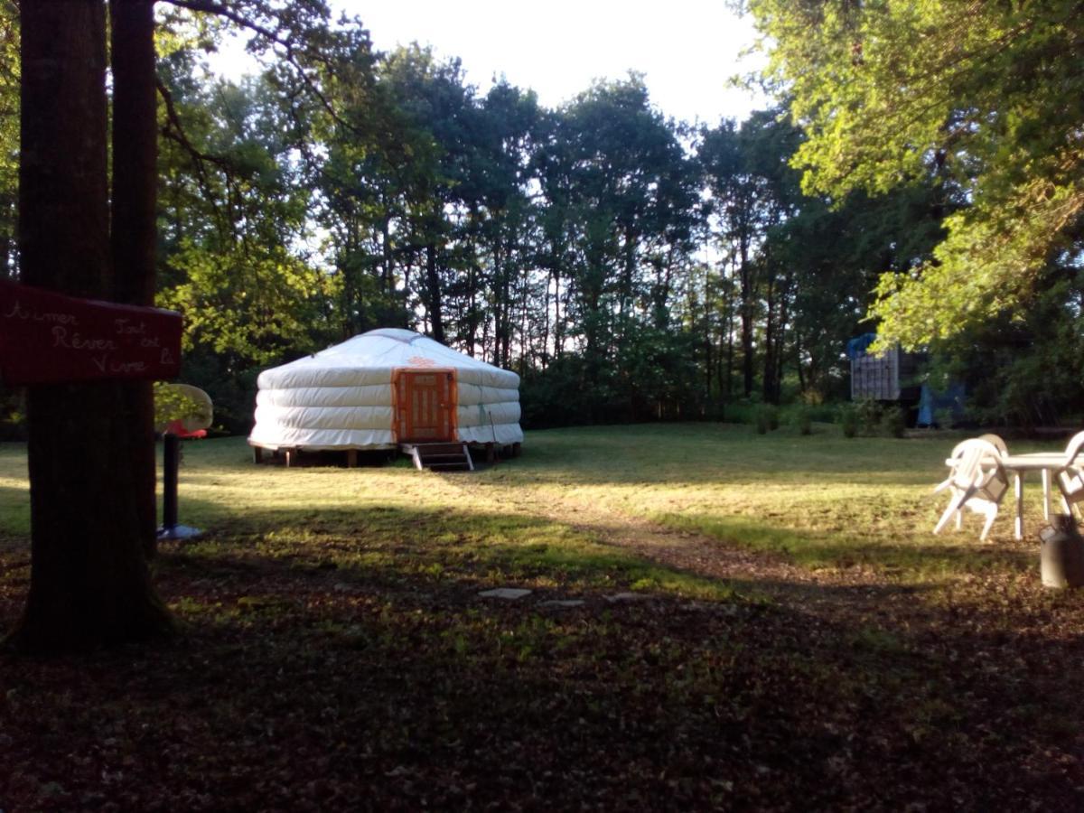 Bed and Breakfast Le Pre Karvain Couddes Екстер'єр фото