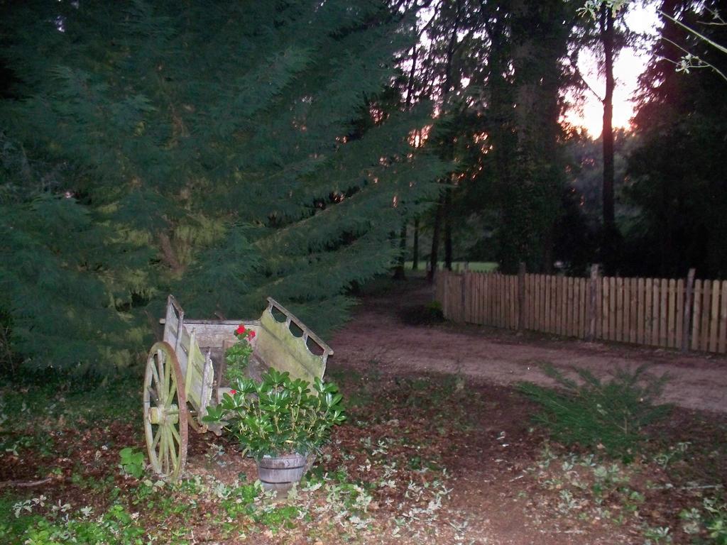Bed and Breakfast Le Pre Karvain Couddes Екстер'єр фото